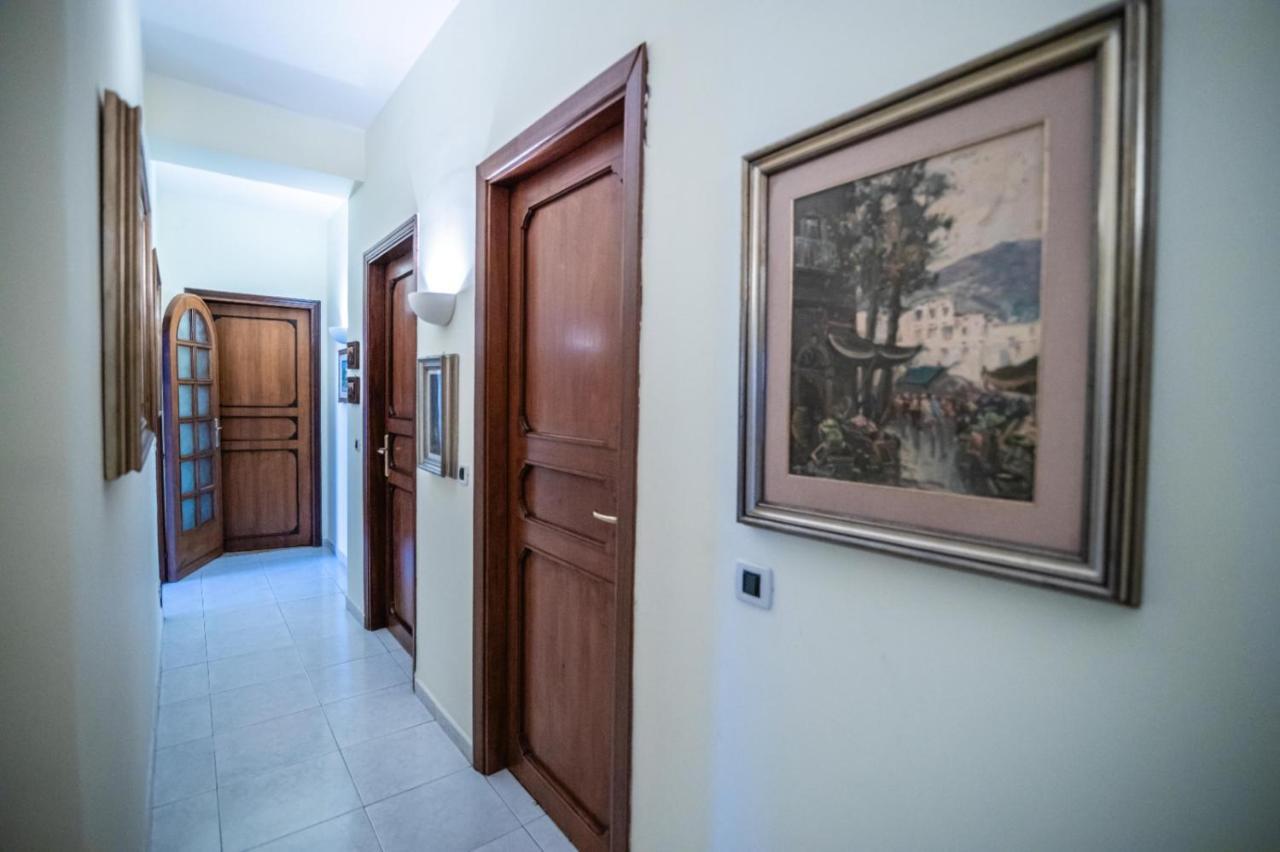 Апартаменти Courrier-House Ачі-Кастелло Екстер'єр фото